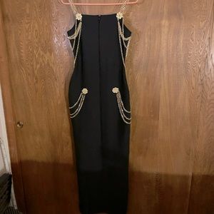Bella Barnett Dress Sakina Metal Embellishment maxi dress size medium brand new
